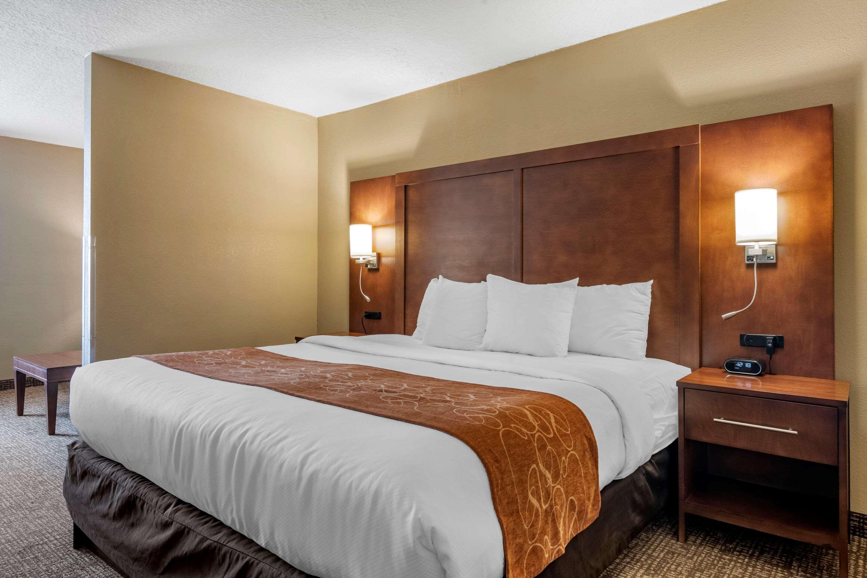Comfort Suites Baymeadows Near Butler Blvd Jacksonville Kültér fotó