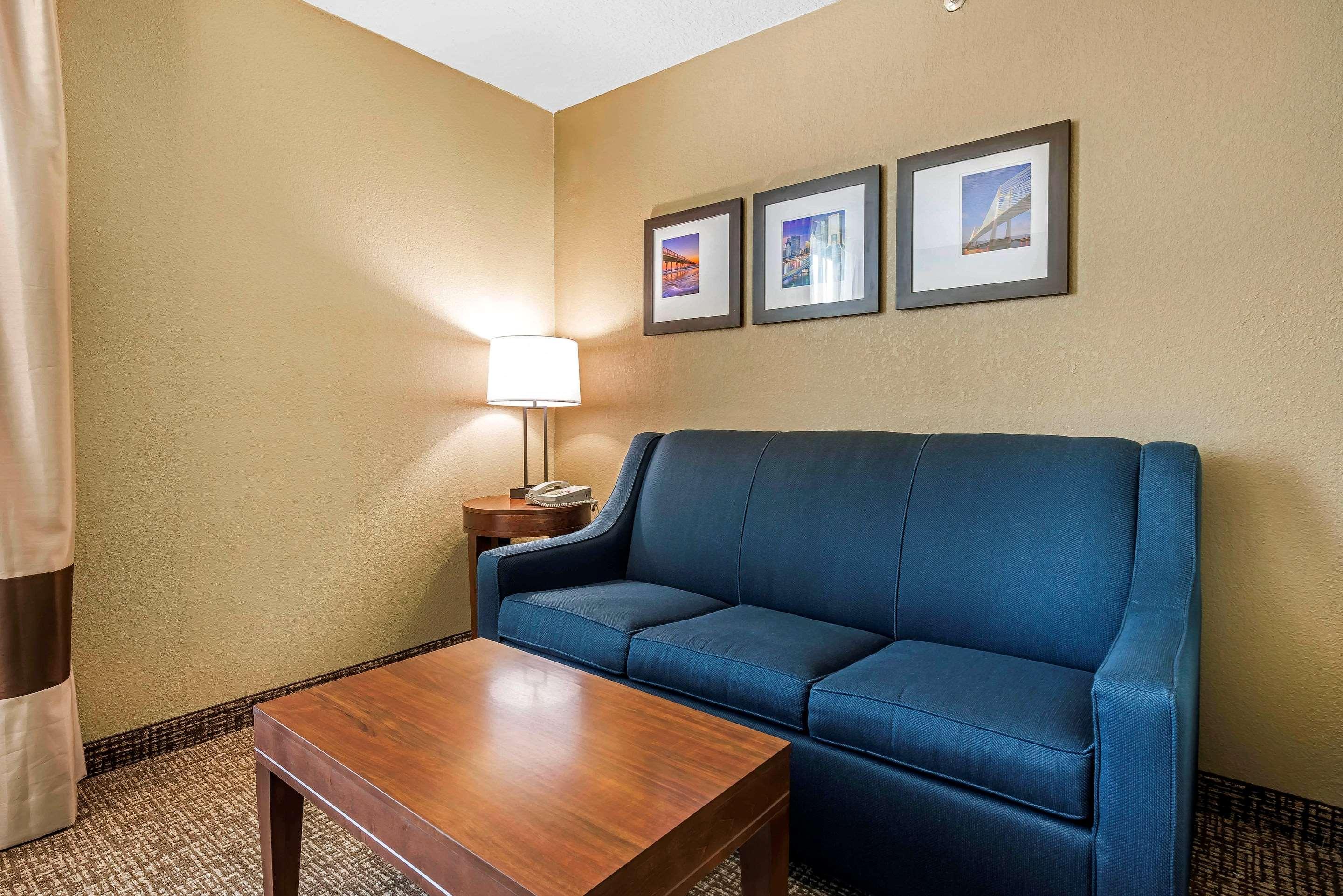 Comfort Suites Baymeadows Near Butler Blvd Jacksonville Kültér fotó