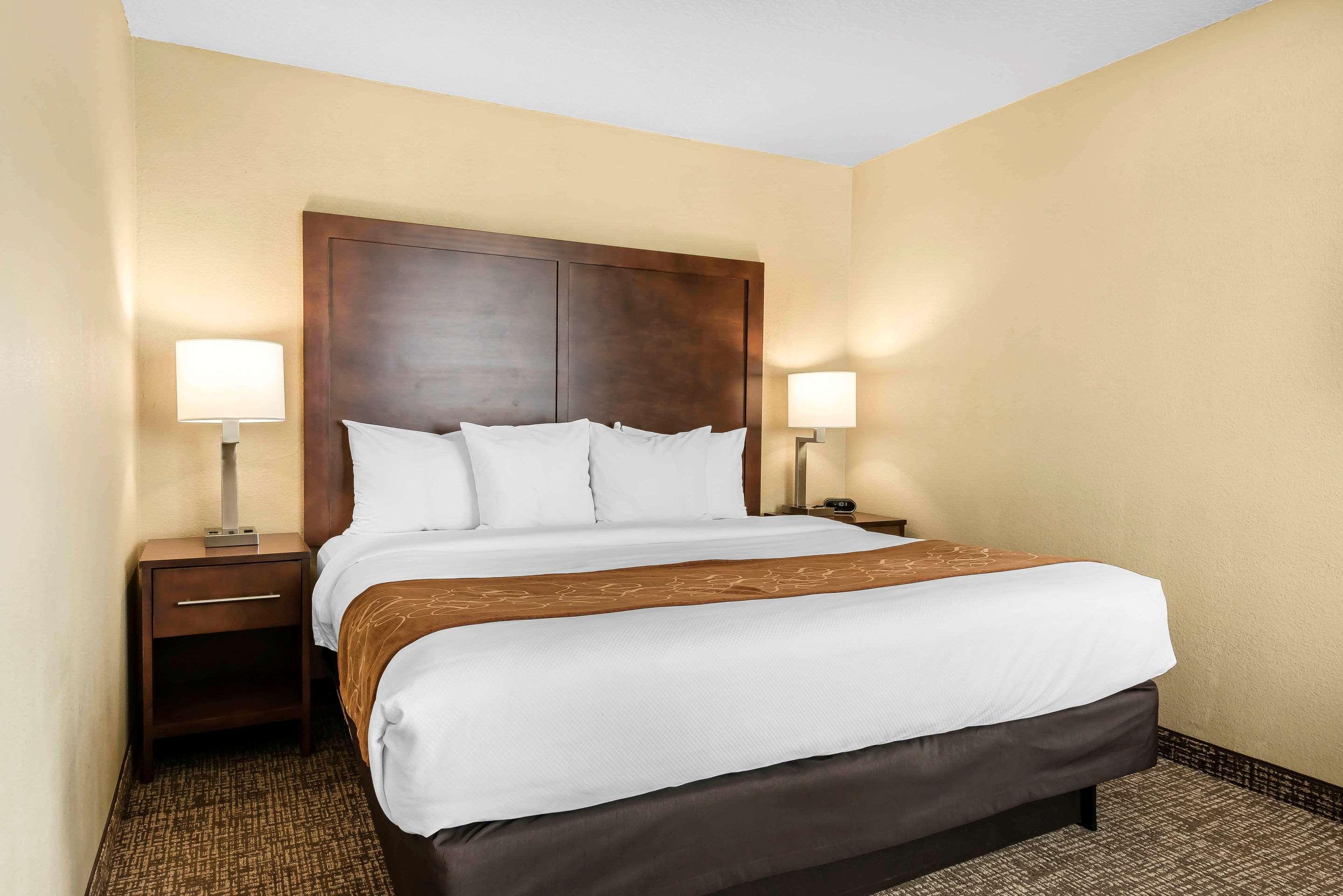Comfort Suites Baymeadows Near Butler Blvd Jacksonville Kültér fotó