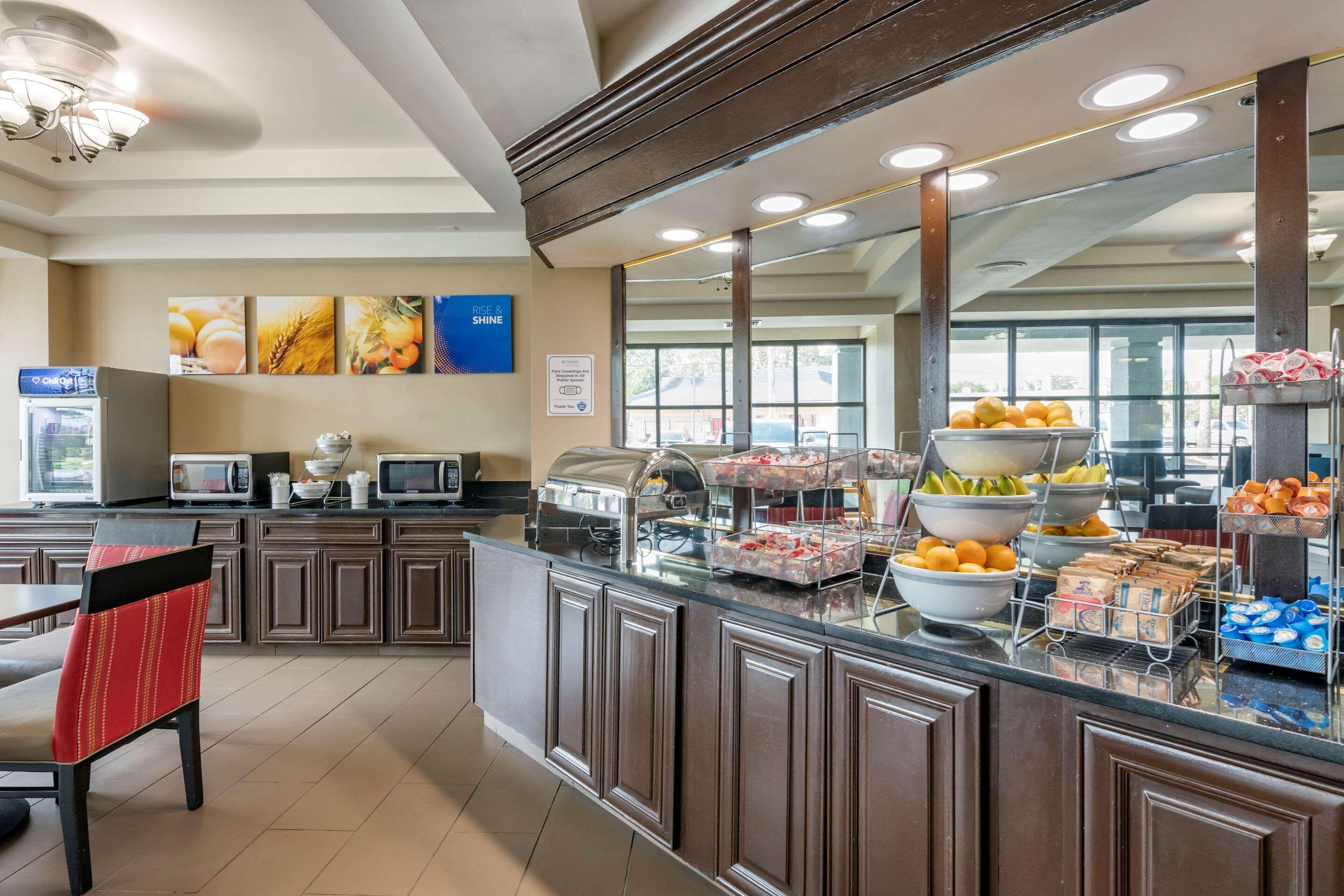 Comfort Suites Baymeadows Near Butler Blvd Jacksonville Kültér fotó
