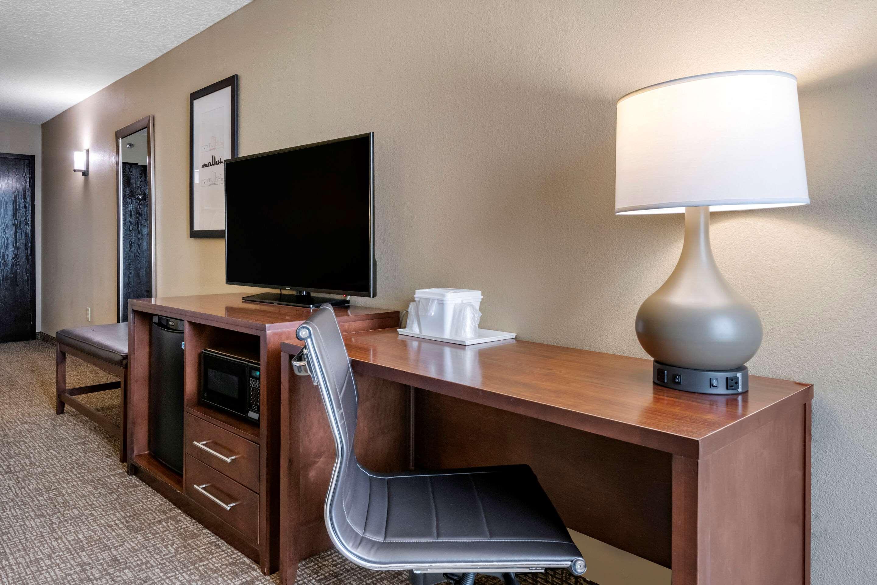 Comfort Suites Baymeadows Near Butler Blvd Jacksonville Kültér fotó