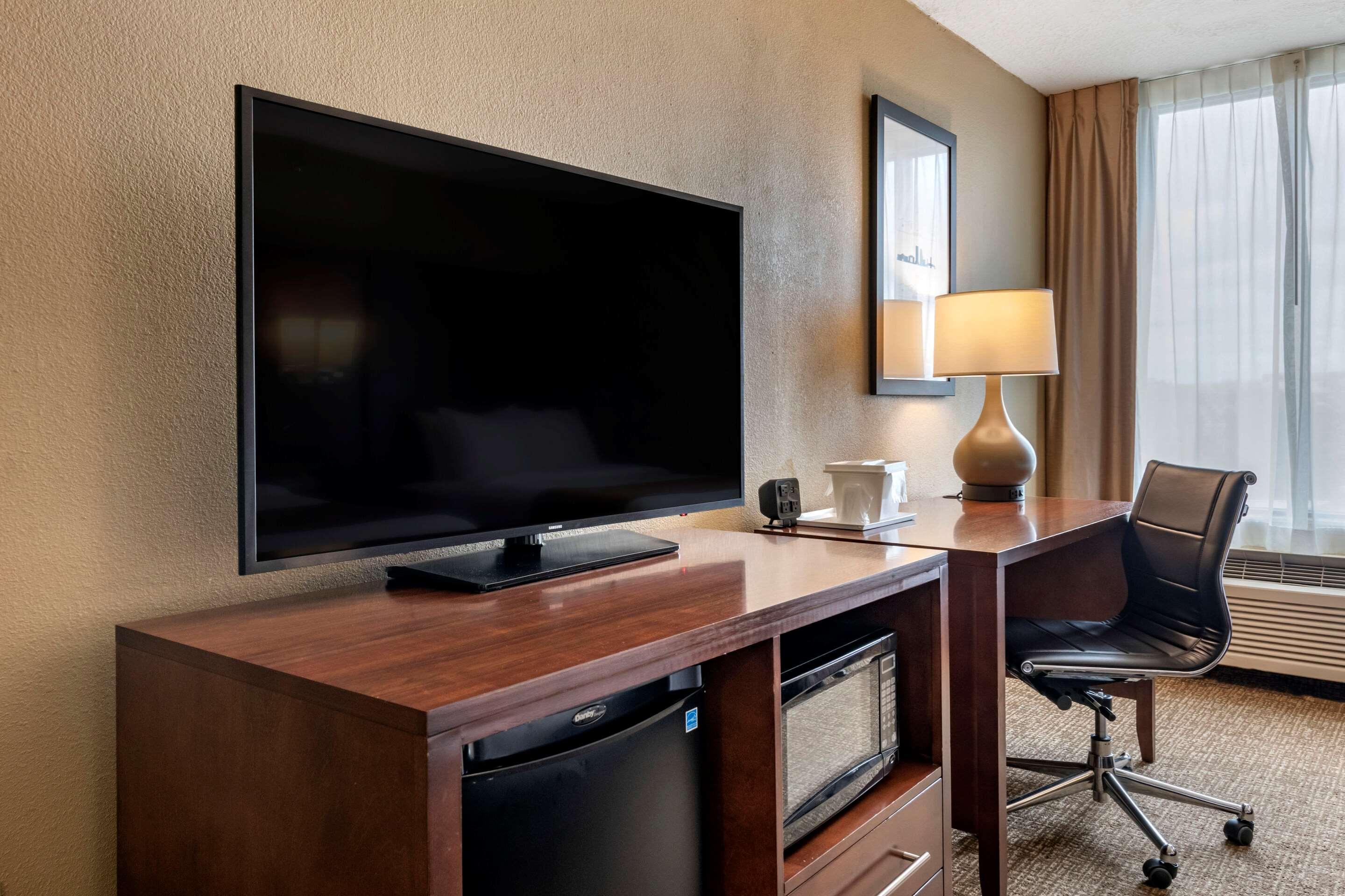 Comfort Suites Baymeadows Near Butler Blvd Jacksonville Kültér fotó